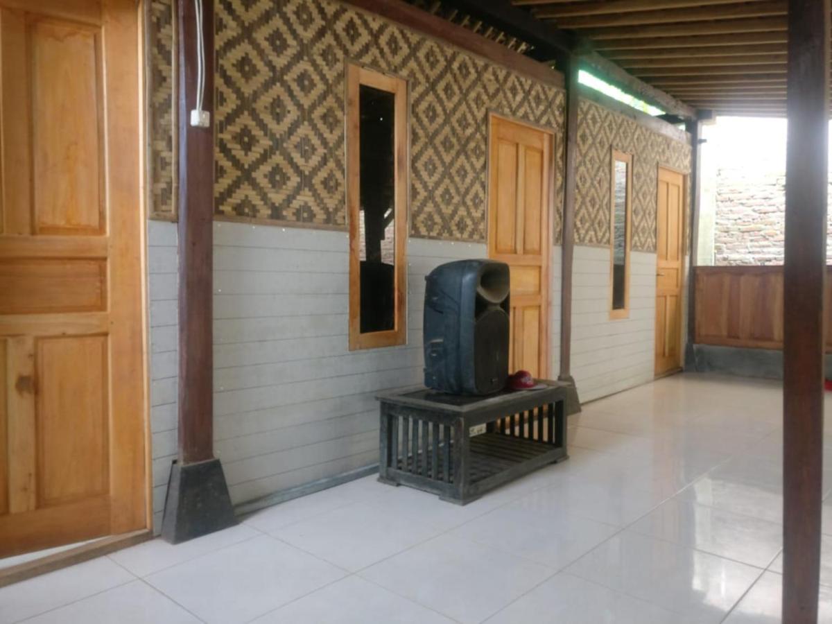 Homestay Kurnia Bantul Extérieur photo